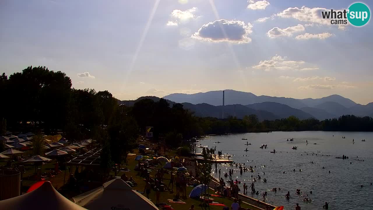 Webcam lac de Velenje – Vue en direct depuis Velenje Beach