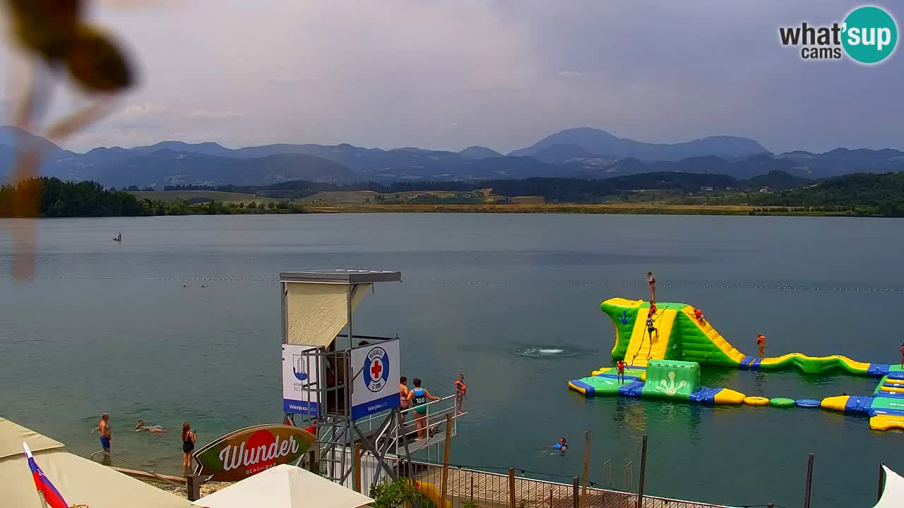 Velenje Lake Webcam – Live from Velenje Beach