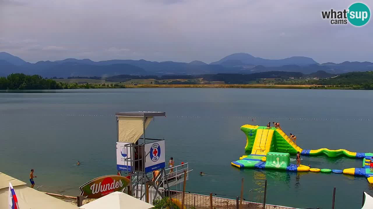 Web kamera Velenjsko jezero – Plaža Velenje uživo