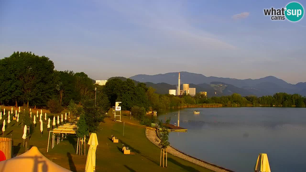 Web kamera Velenjsko jezero – Plaža Velenje uživo