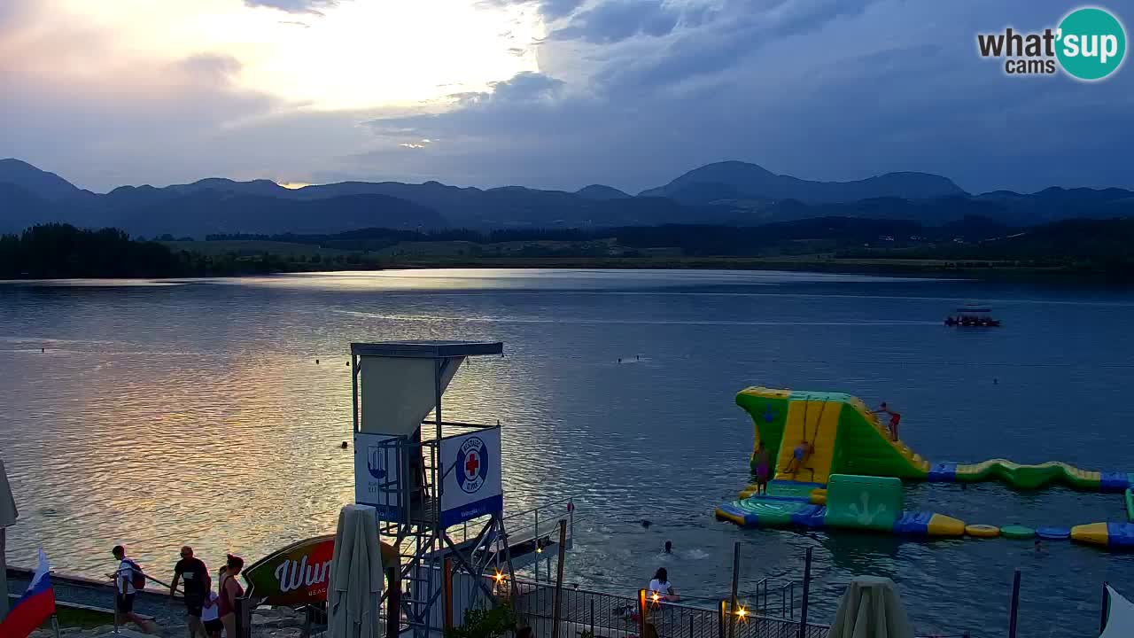 Web kamera Velenjsko jezero – Plaža Velenje uživo