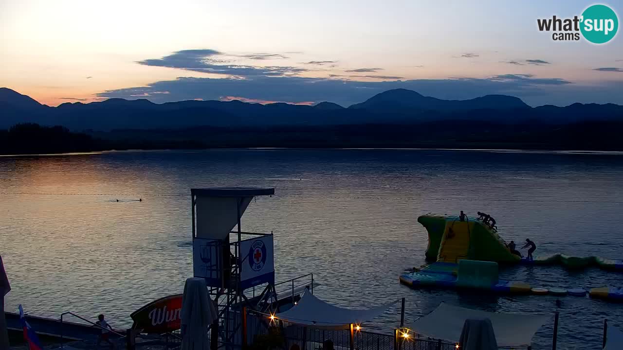 Velenje Lake Webcam – Live from Velenje Beach
