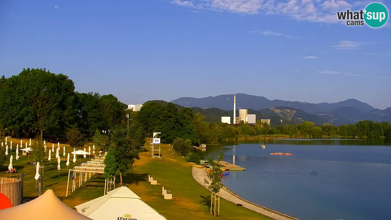 Web kamera Velenjsko jezero – Plaža Velenje uživo