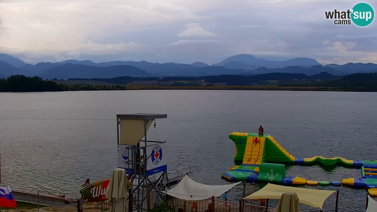 Velenje Lake Webcam – Live from Velenje Beach