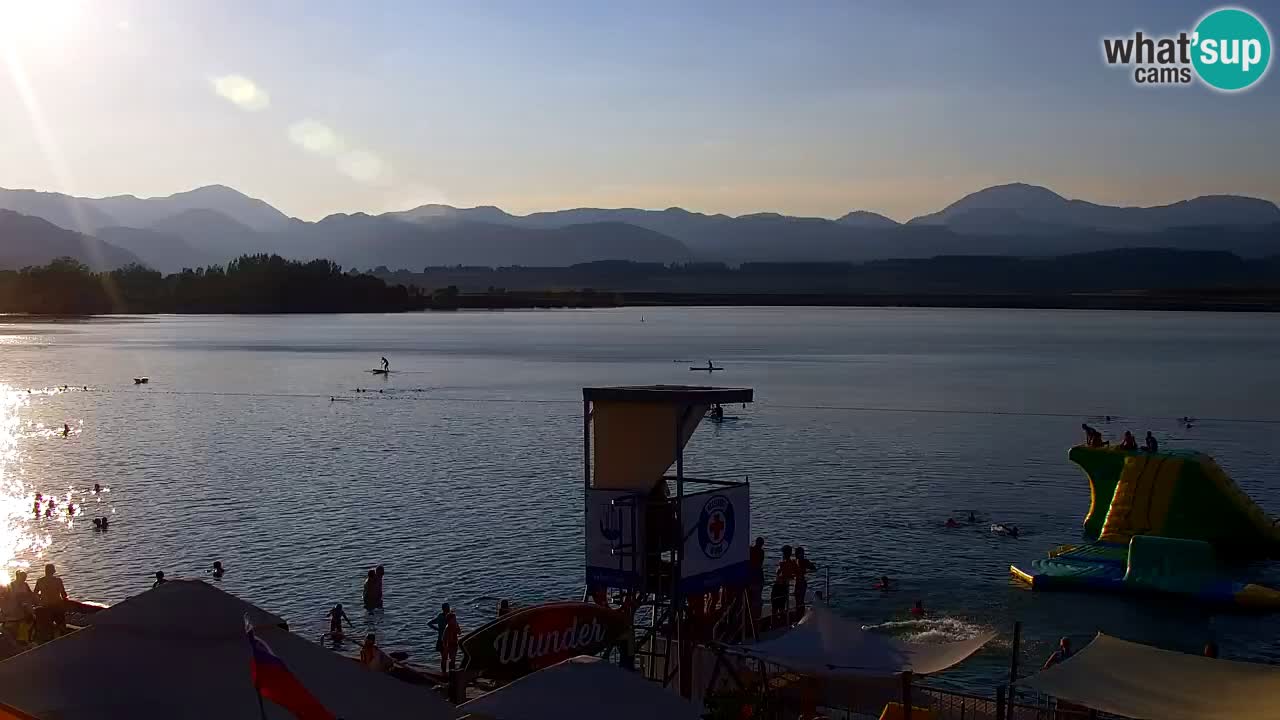 Web kamera Velenjsko jezero – Plaža Velenje uživo