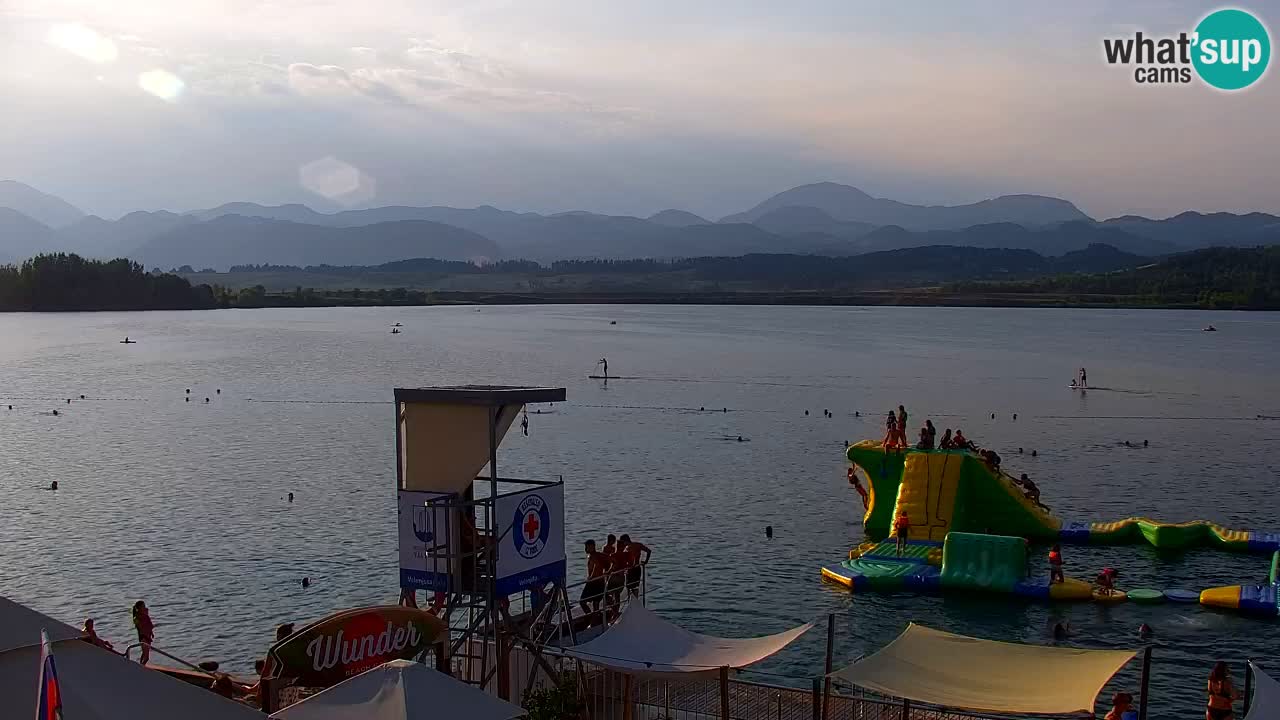 Velenje Lake Webcam – Live from Velenje Beach