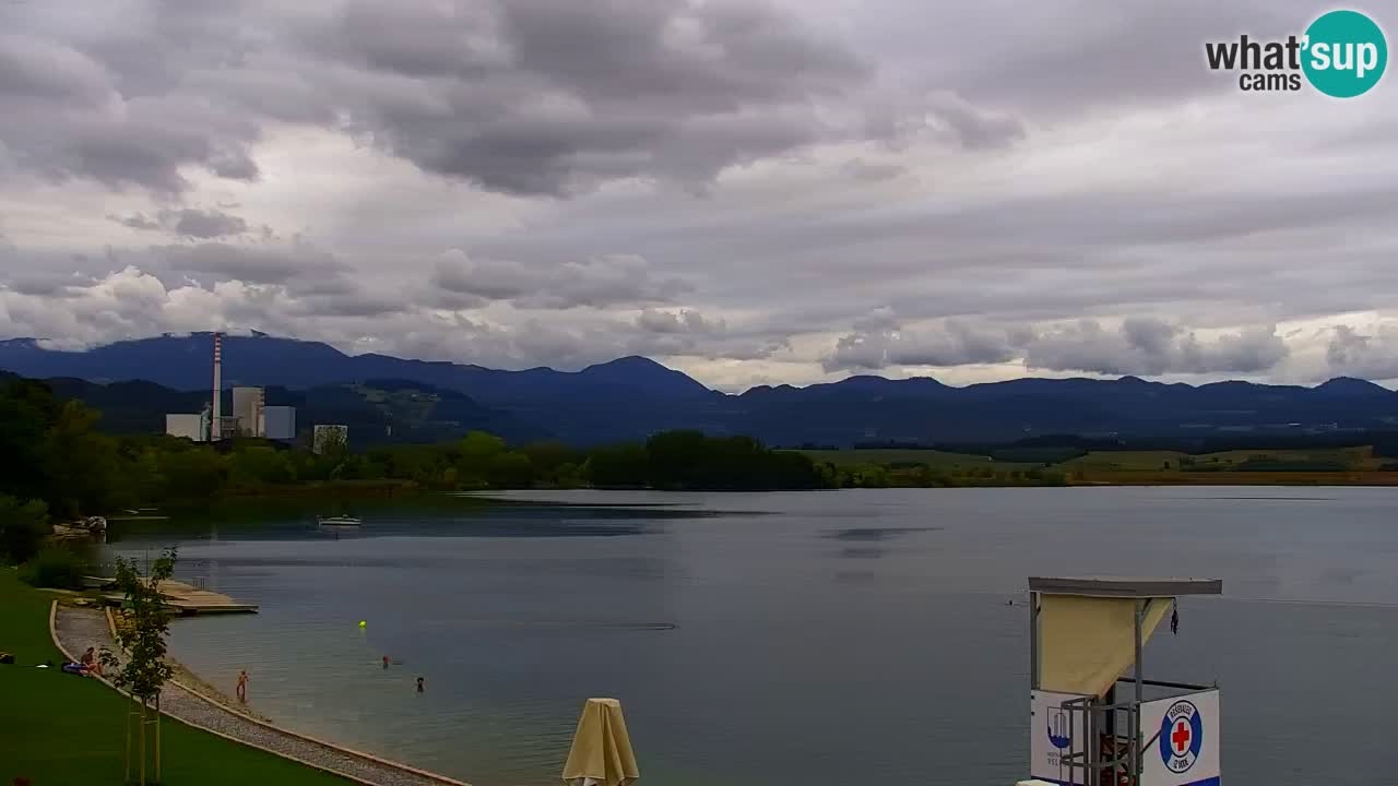Web kamera Velenjsko jezero – Plaža Velenje uživo