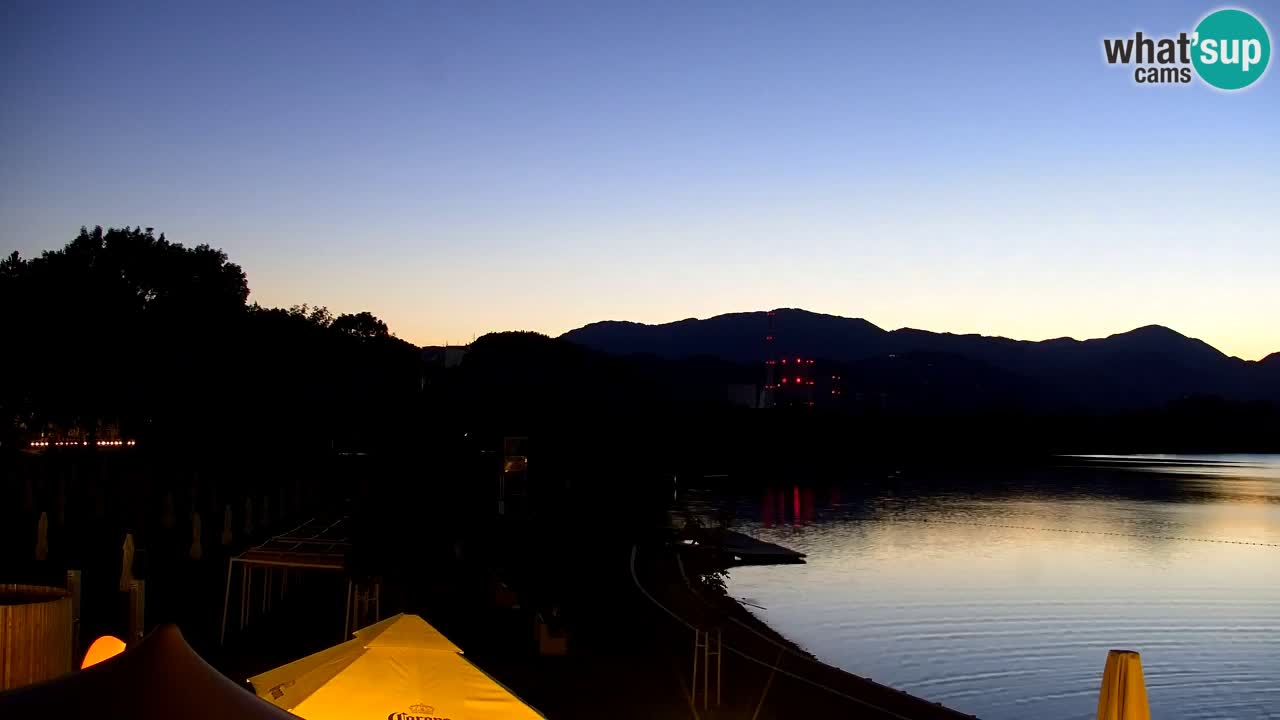 Web kamera Velenjsko jezero – Plaža Velenje uživo