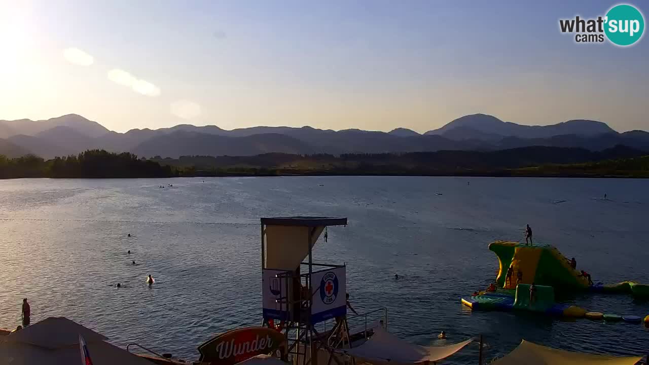 Velenje Lake Webcam – Live from Velenje Beach