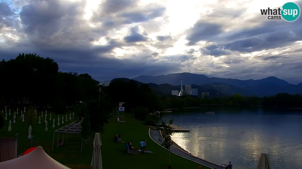 Webcam lac de Velenje – Vue en direct depuis Velenje Beach