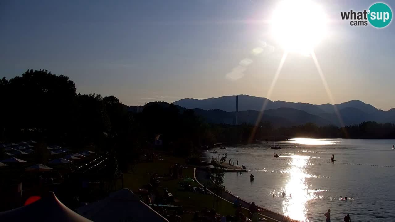 Velenje Lake Webcam – Live from Velenje Beach