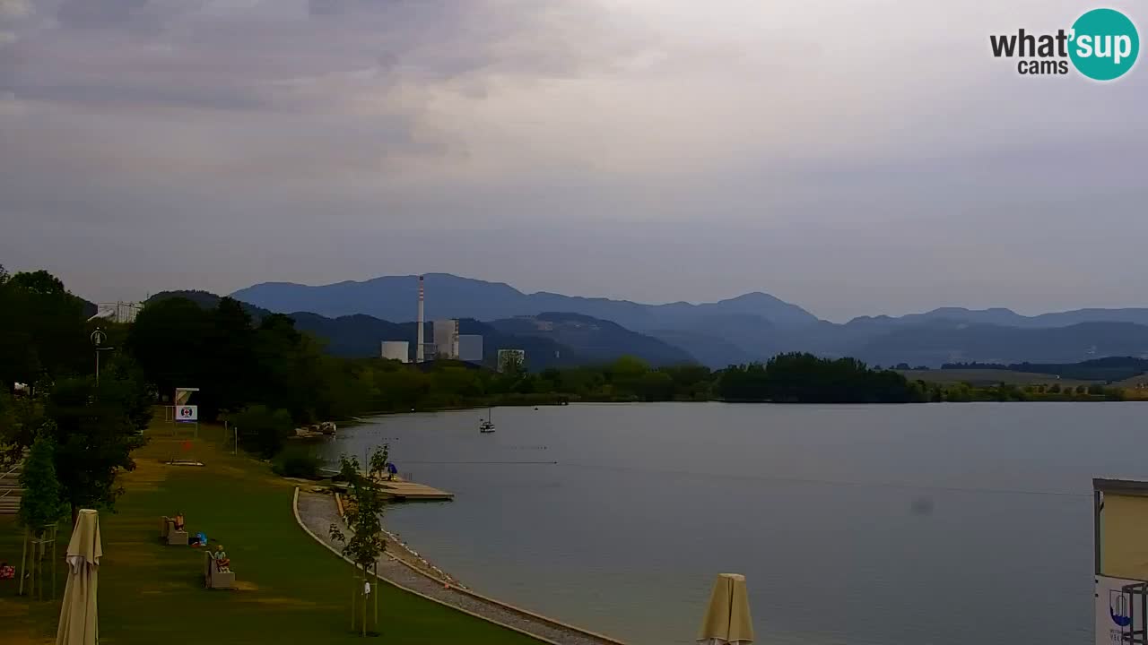Webcam lac de Velenje – Vue en direct depuis Velenje Beach