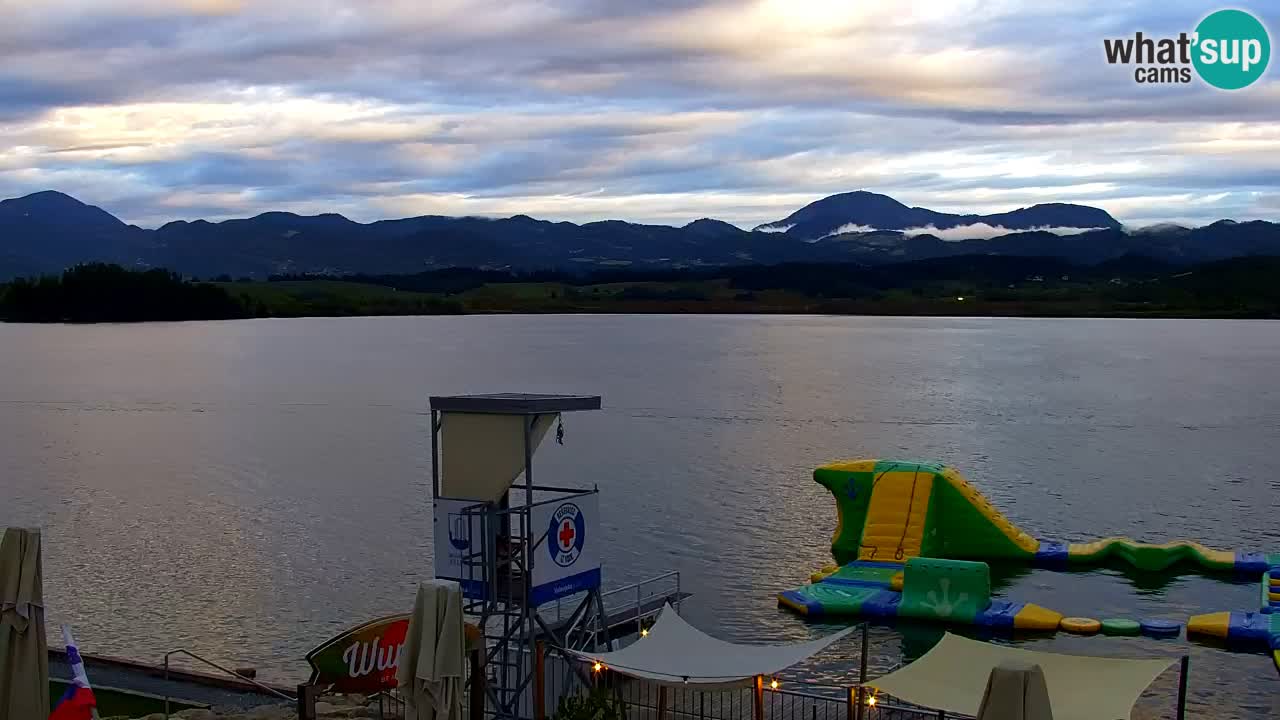 Web kamera Velenjsko jezero – Plaža Velenje uživo