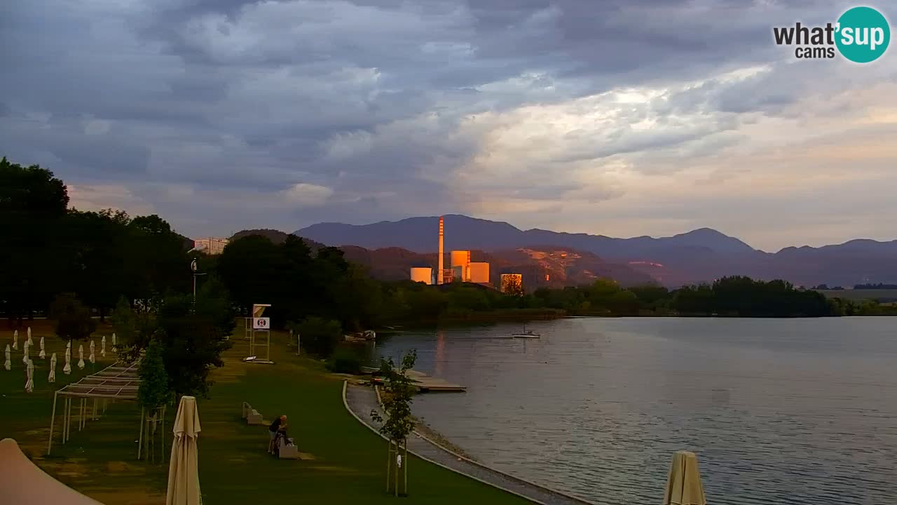 Webcam lac de Velenje – Vue en direct depuis Velenje Beach