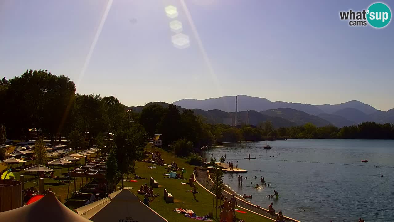 Velenje Lake Webcam – Live from Velenje Beach
