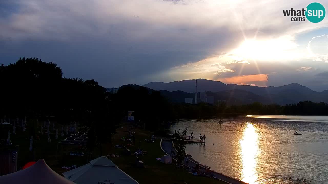 Velenje Lake Webcam – Live from Velenje Beach