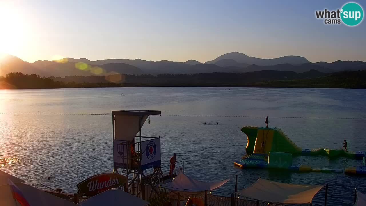 Velenje Lake Webcam – Live from Velenje Beach