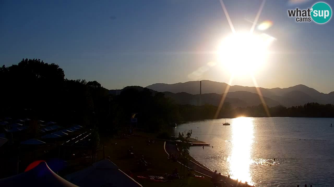 Webcam lago Velenje – Vista en directo desde Velenje Beach