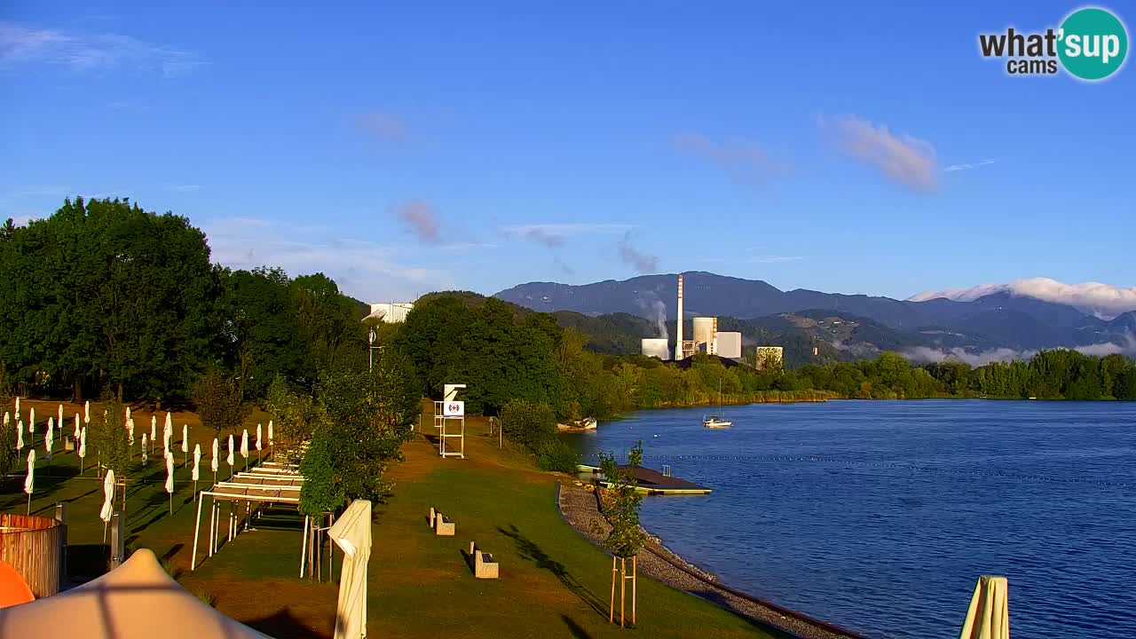 Web kamera Velenjsko jezero – Plaža Velenje uživo