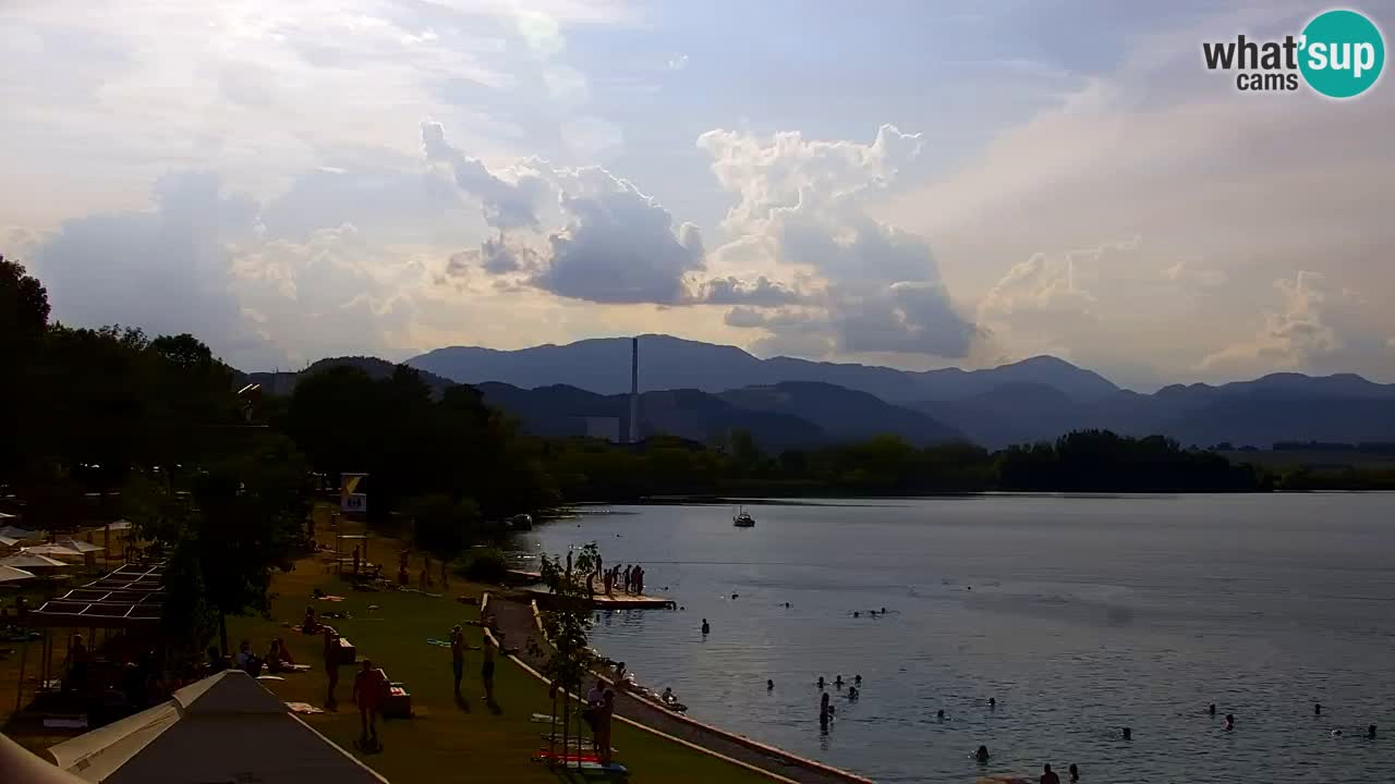 Webcam lago Velenje – Vista en directo desde Velenje Beach