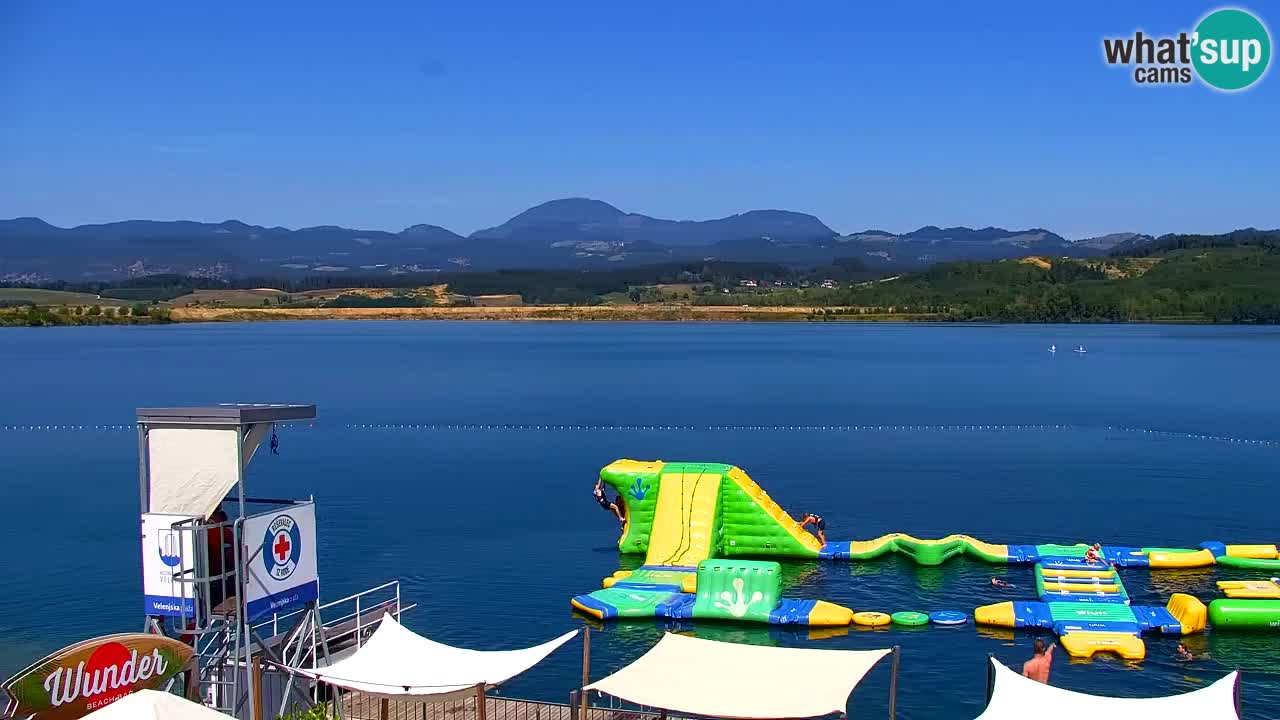 Velenje Lake Webcam – Live from Velenje Beach