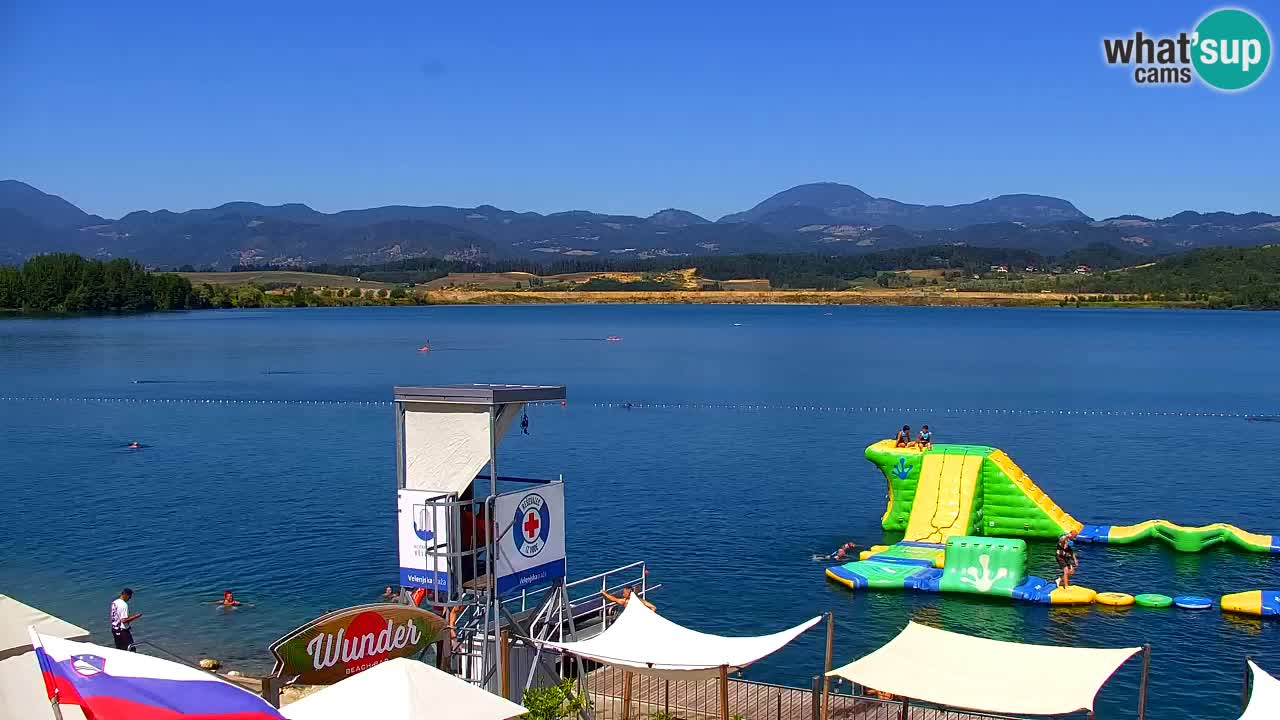 Web kamera Velenjsko jezero – Plaža Velenje uživo