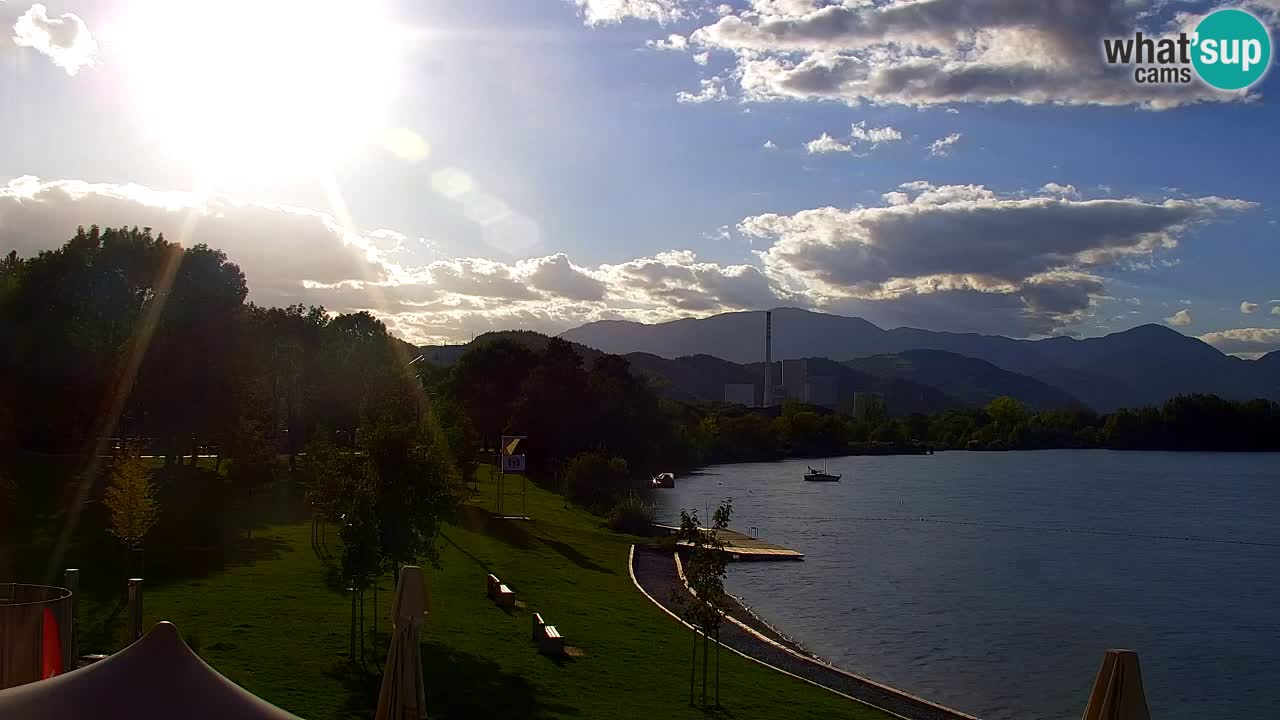 Velenje Lake Webcam – Live from Velenje Beach