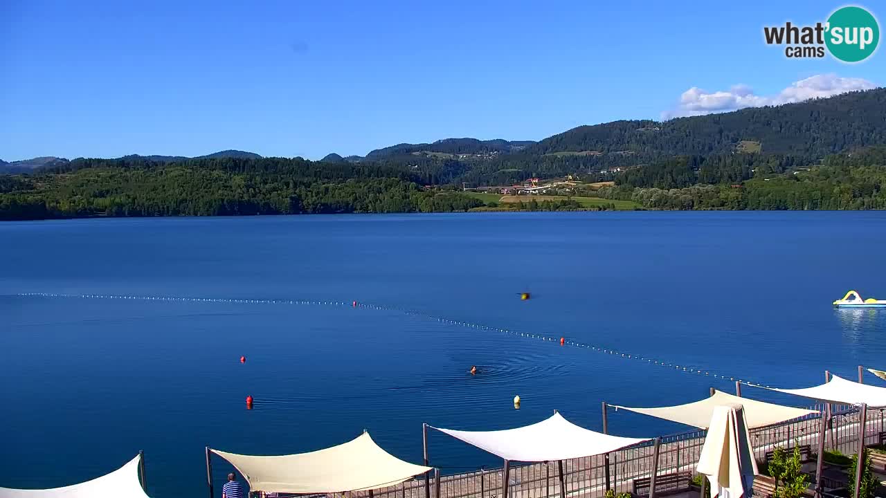 Spletna kamera Velenjsko jezero – Pogled v živo z Velenjske plaže