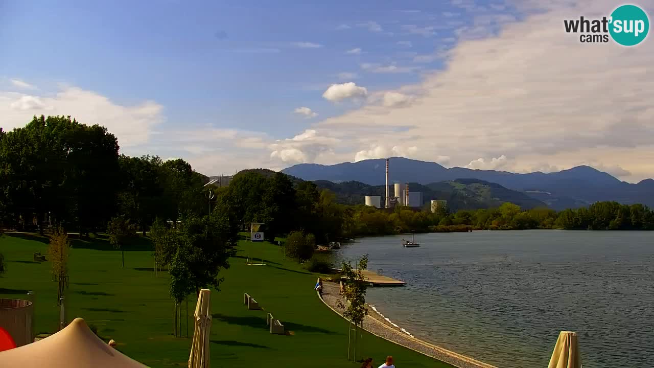 Velenje Lake Webcam – Live from Velenje Beach