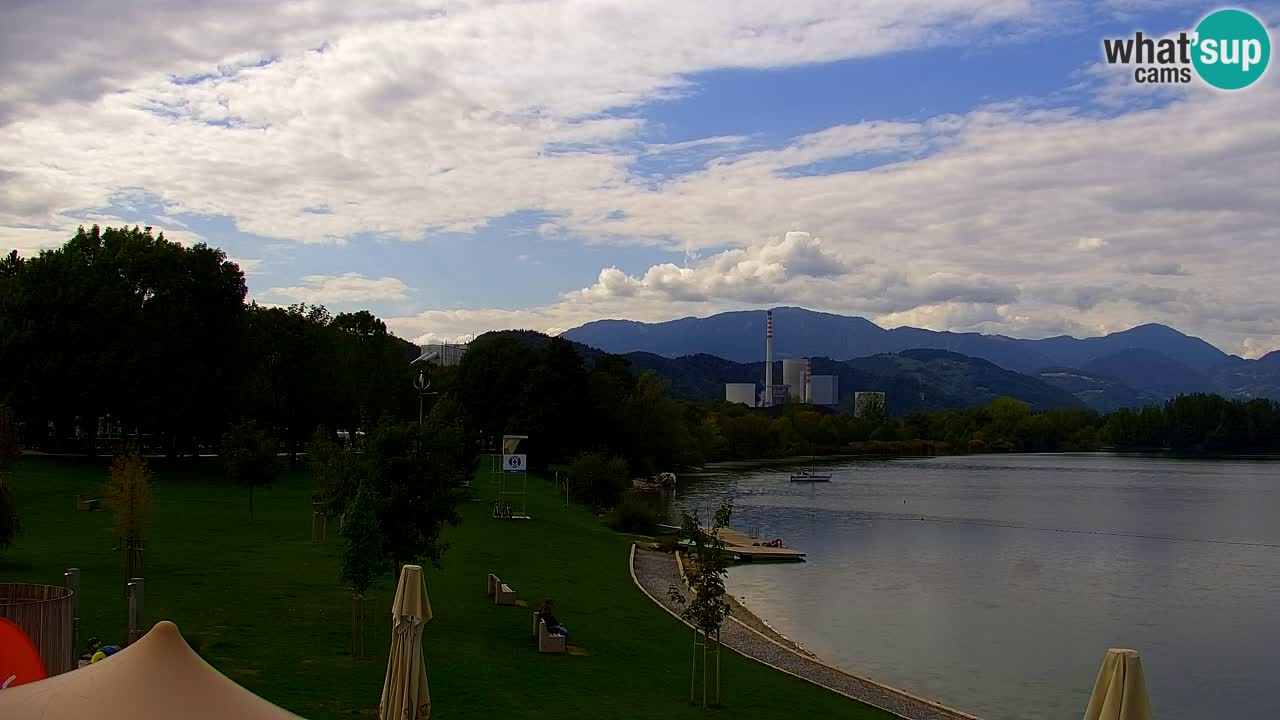 Web kamera Velenjsko jezero – Plaža Velenje uživo