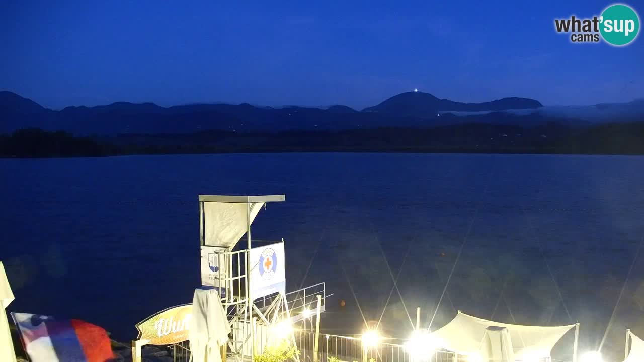 Web kamera Velenjsko jezero – Plaža Velenje uživo