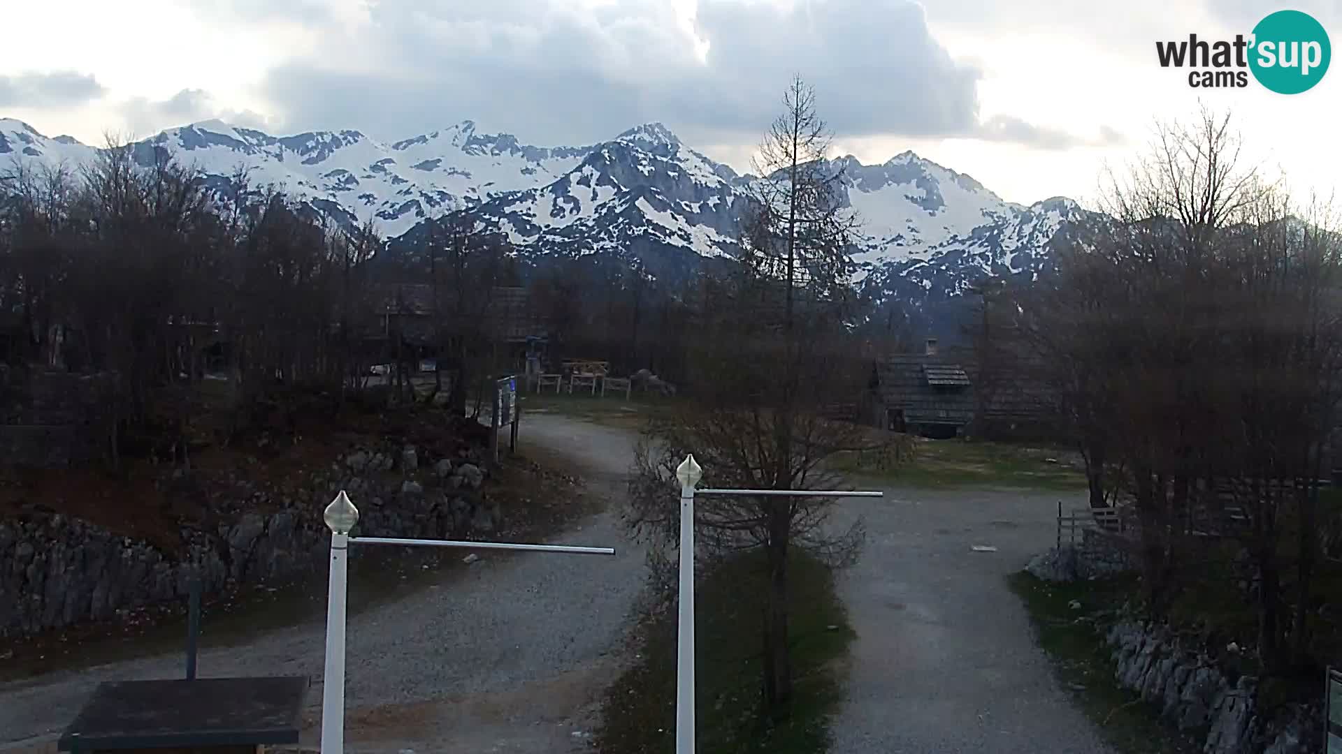Spletna kamera Smučišče Kamera v zivo Vogel – postaja nihalke