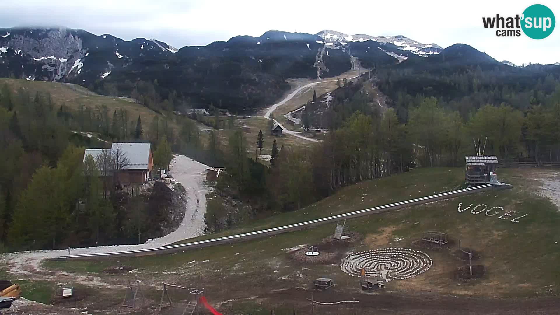 Spletna kamera Smučišče Kamera v zivo Vogel – postaja nihalke