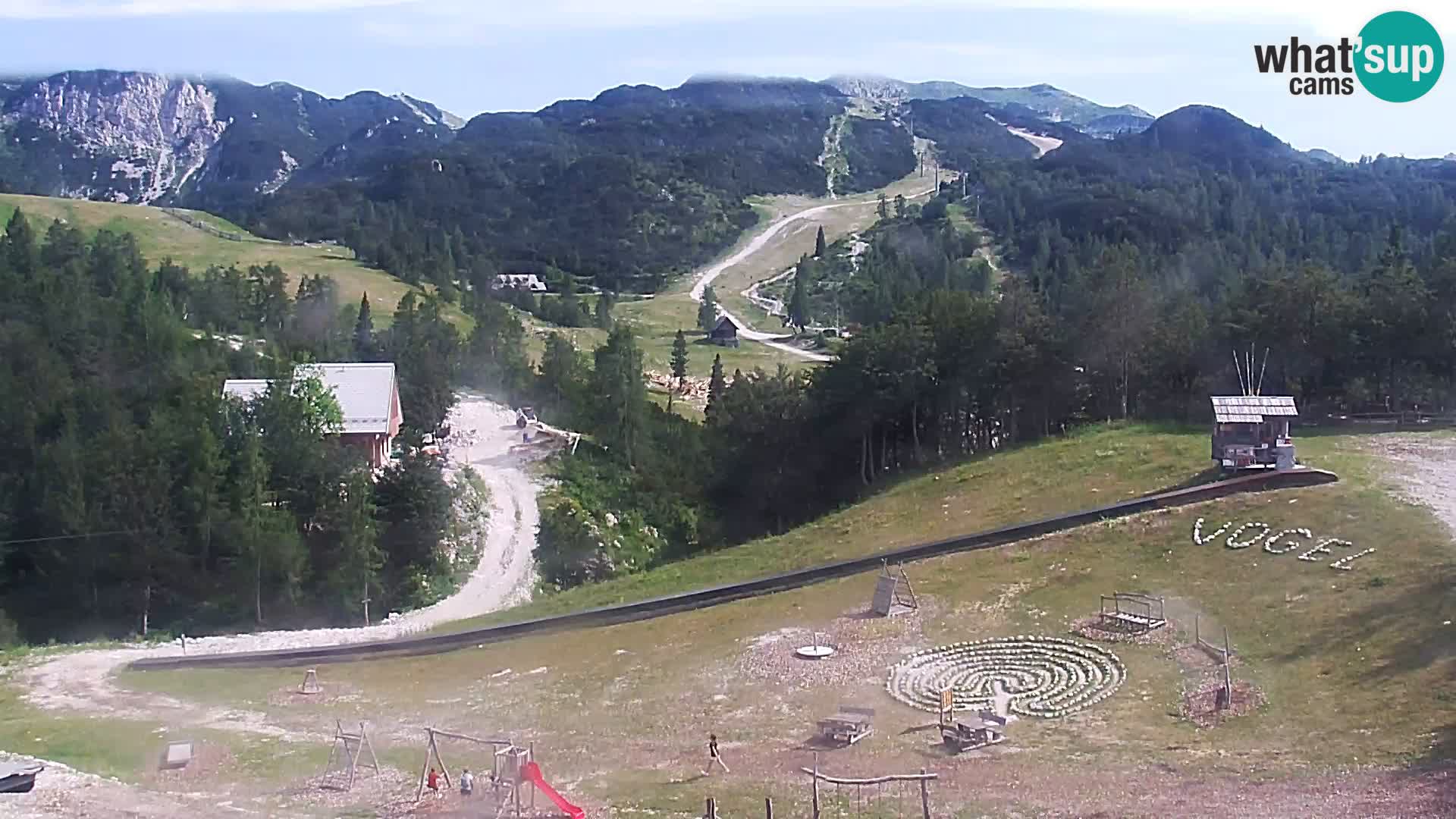Spletna kamera Smučišče Kamera v zivo Vogel – postaja nihalke