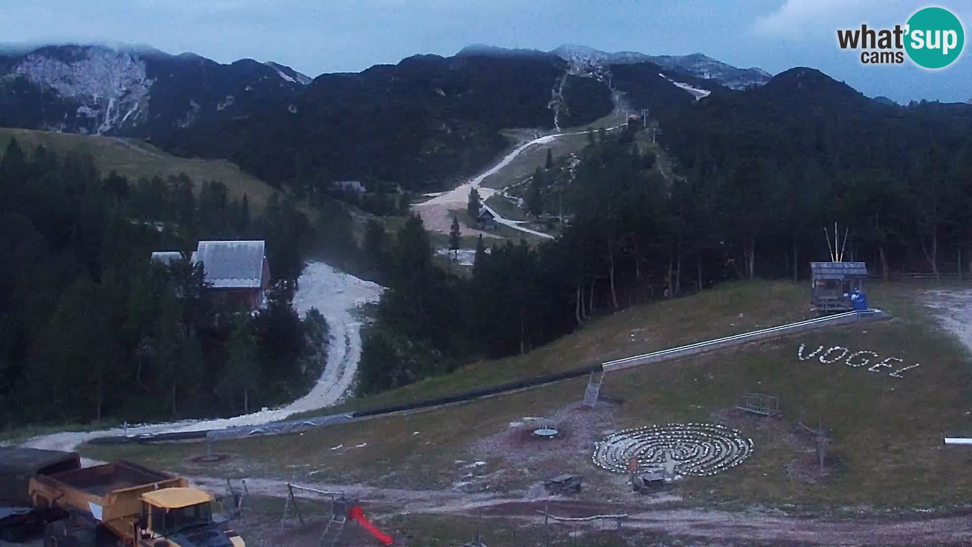 Spletna kamera Smučišče Kamera v zivo Vogel – postaja nihalke