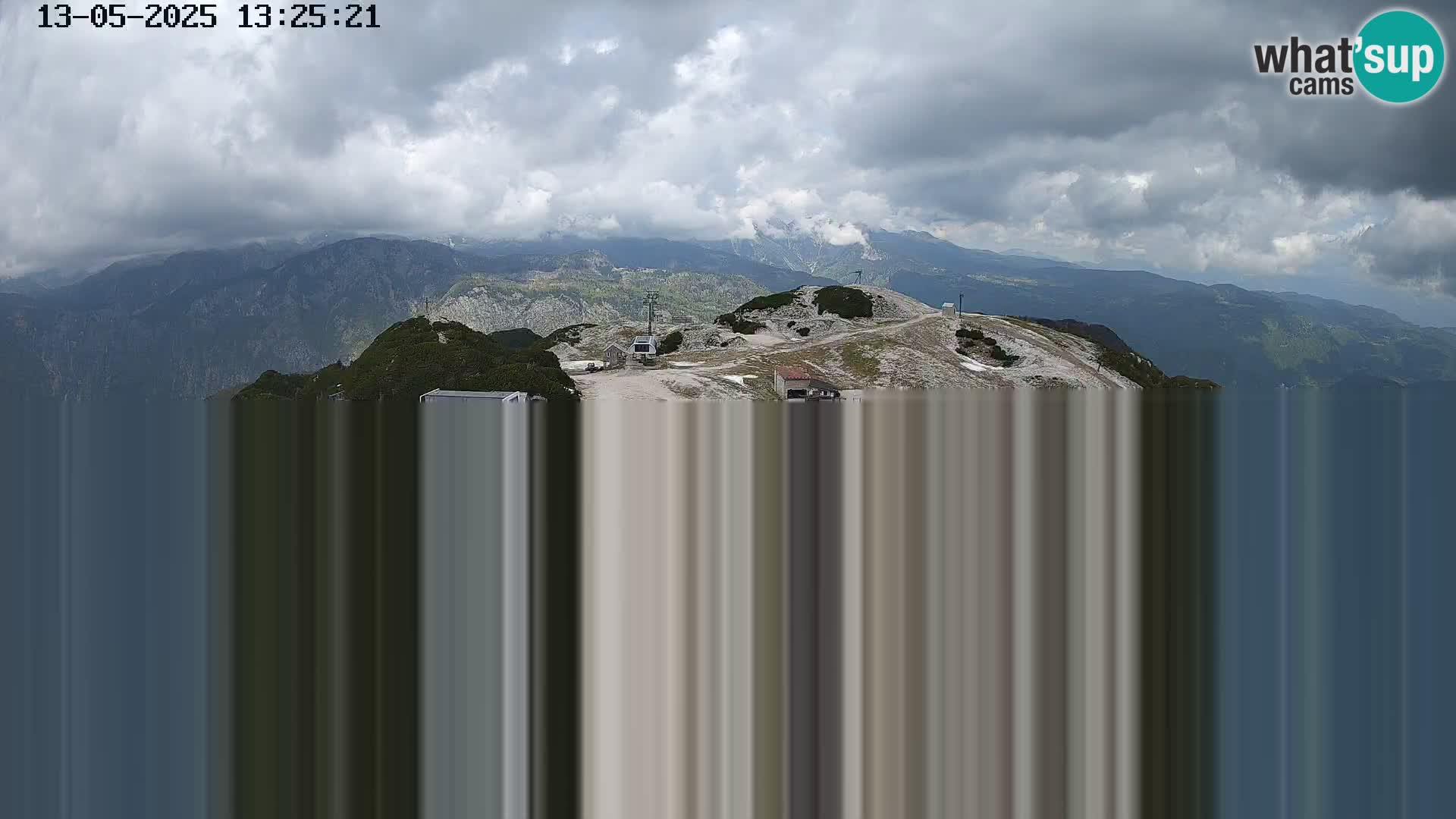 Vogel Ski Resort webcam View from Orlova Glava to Triglav