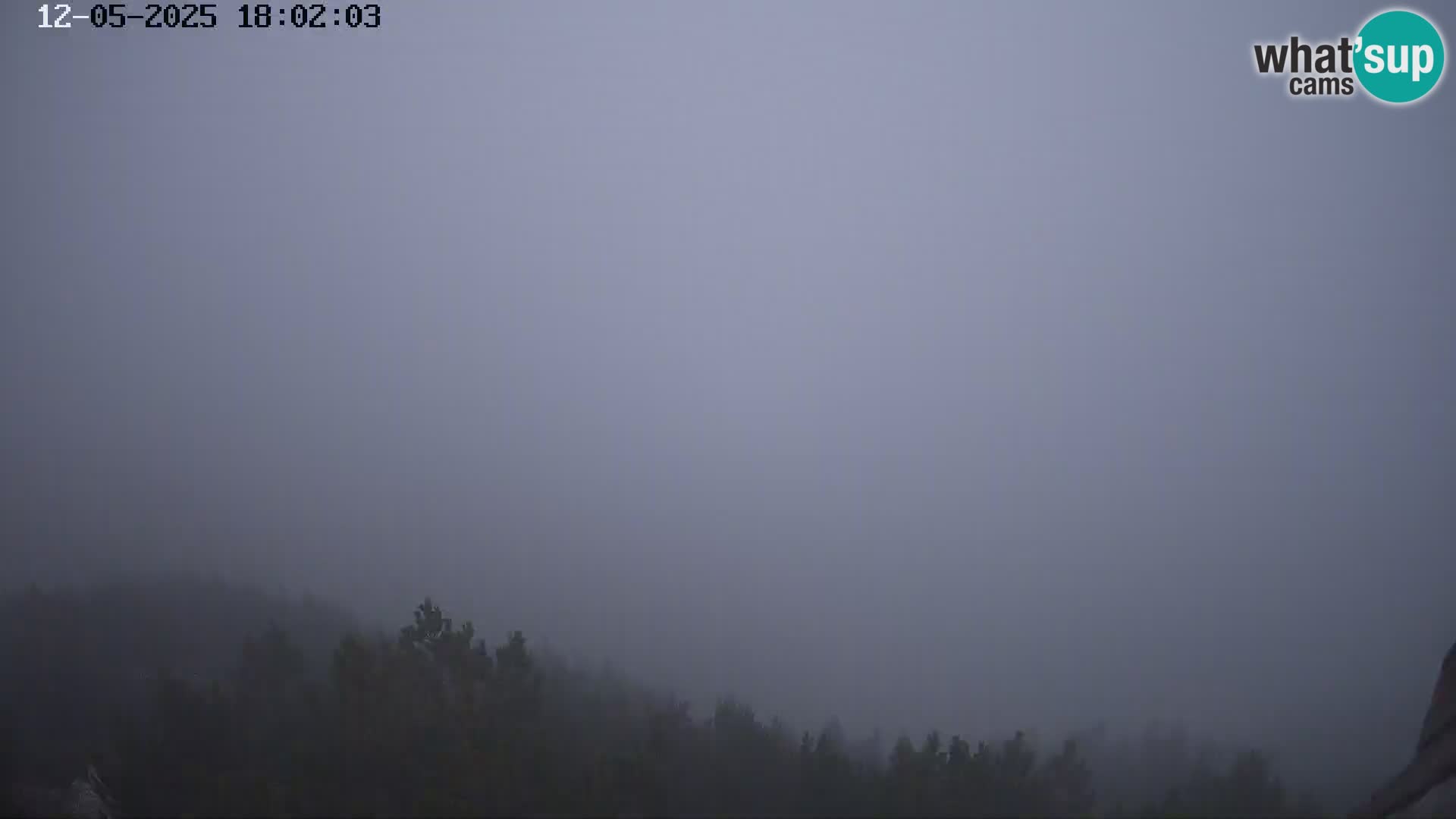 Vogel Ski Resort webcam View from Orlova Glava to Triglav