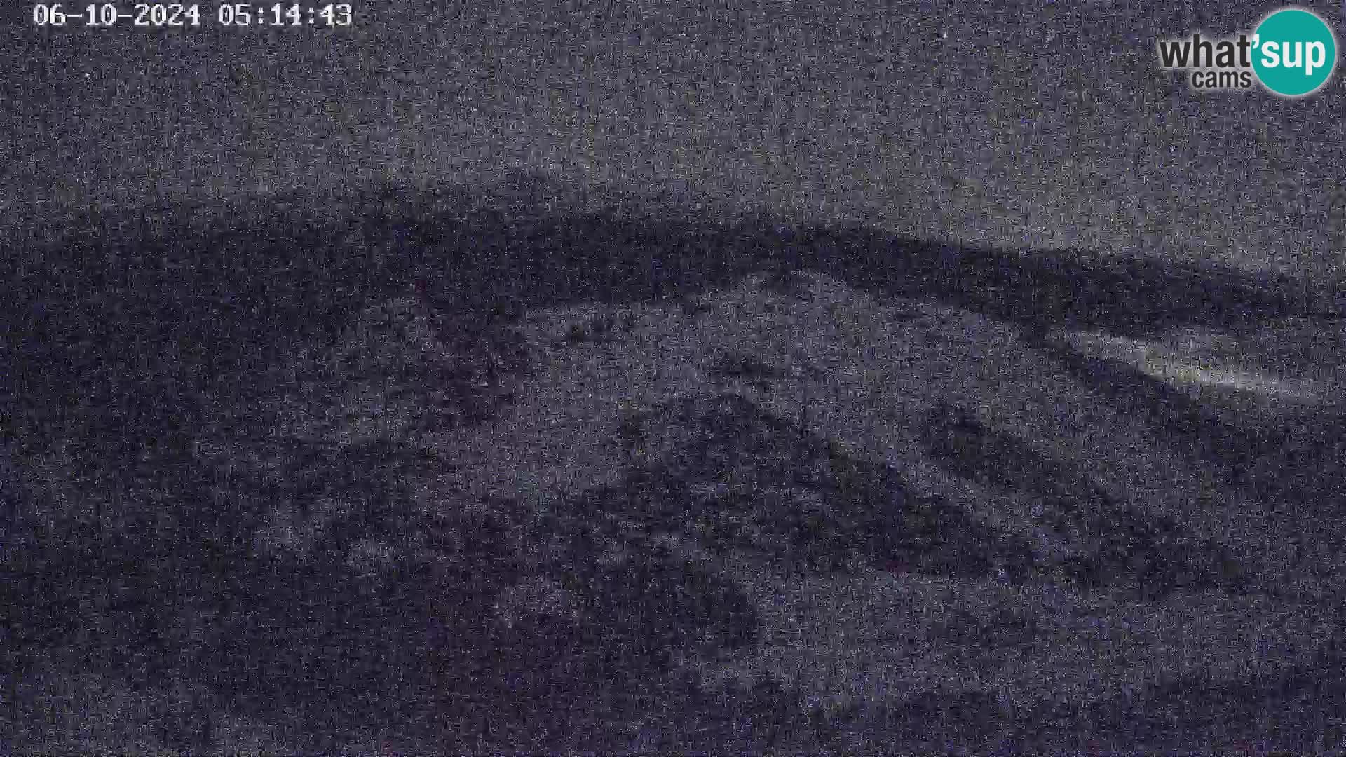 Vogel Ski Resort webcam View from Orlova Glava to Triglav