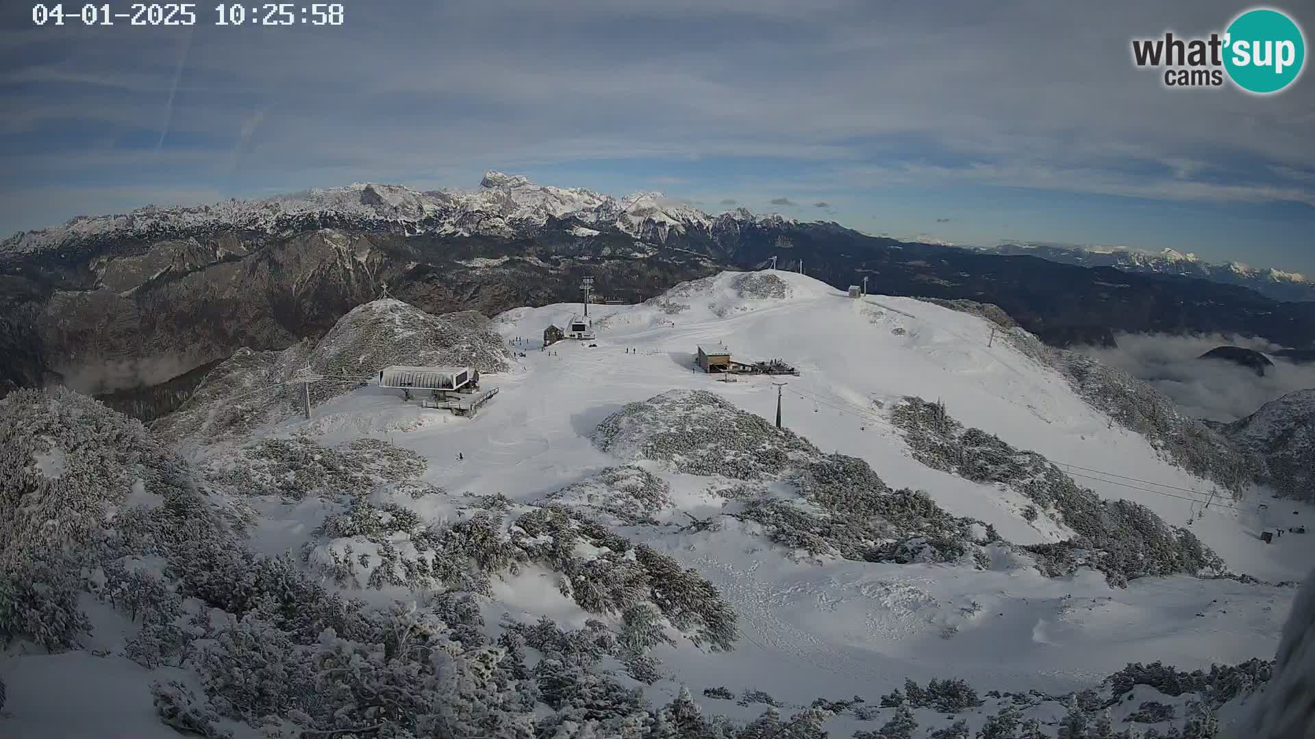 Vogel Ski Resort webcam View from Orlova Glava to Triglav