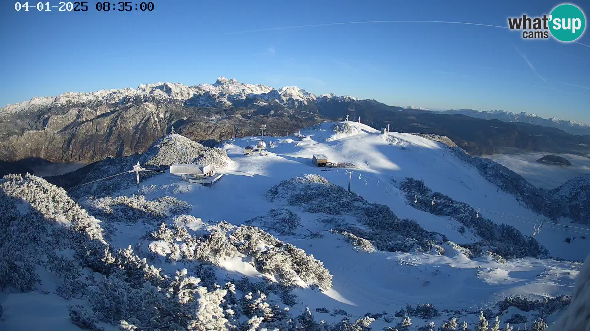 Vogel Ski Resort webcam View from Orlova Glava to Triglav