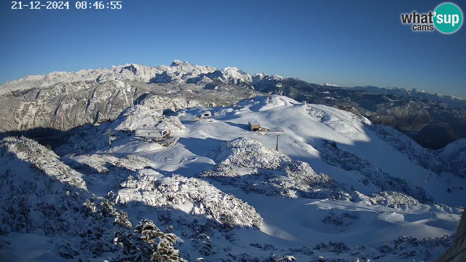 Vogel Ski Resort webcam View from Orlova Glava to Triglav