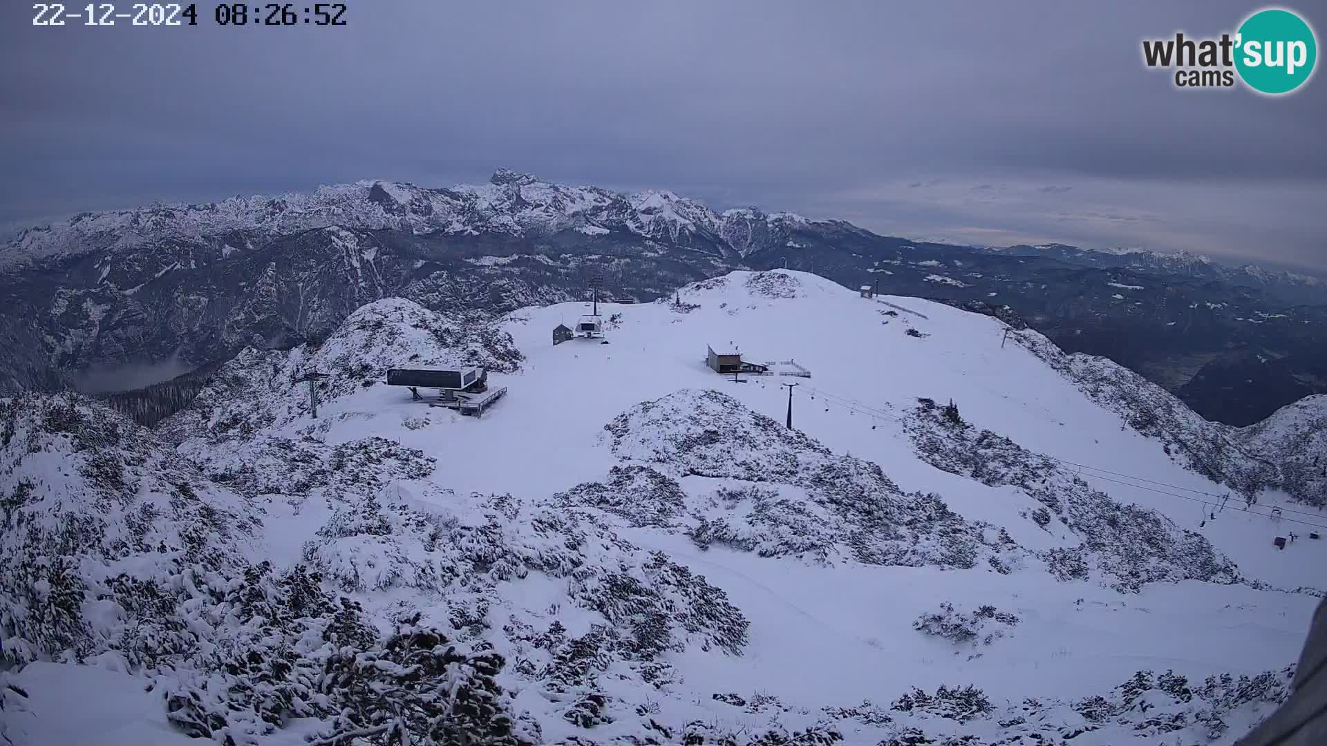 Vogel Ski Resort webcam View from Orlova Glava to Triglav