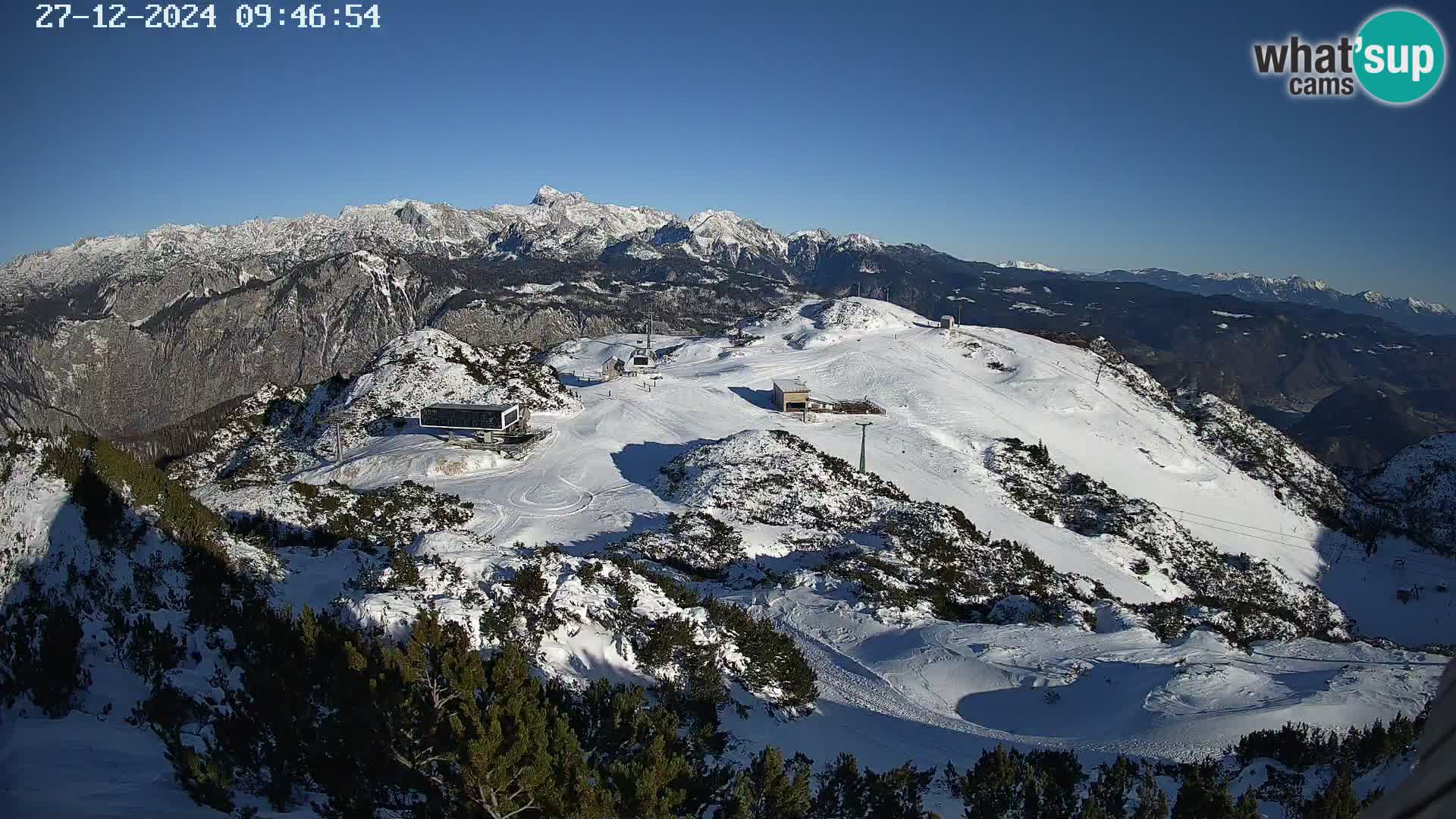 Vogel Ski Resort webcam View from Orlova Glava to Triglav