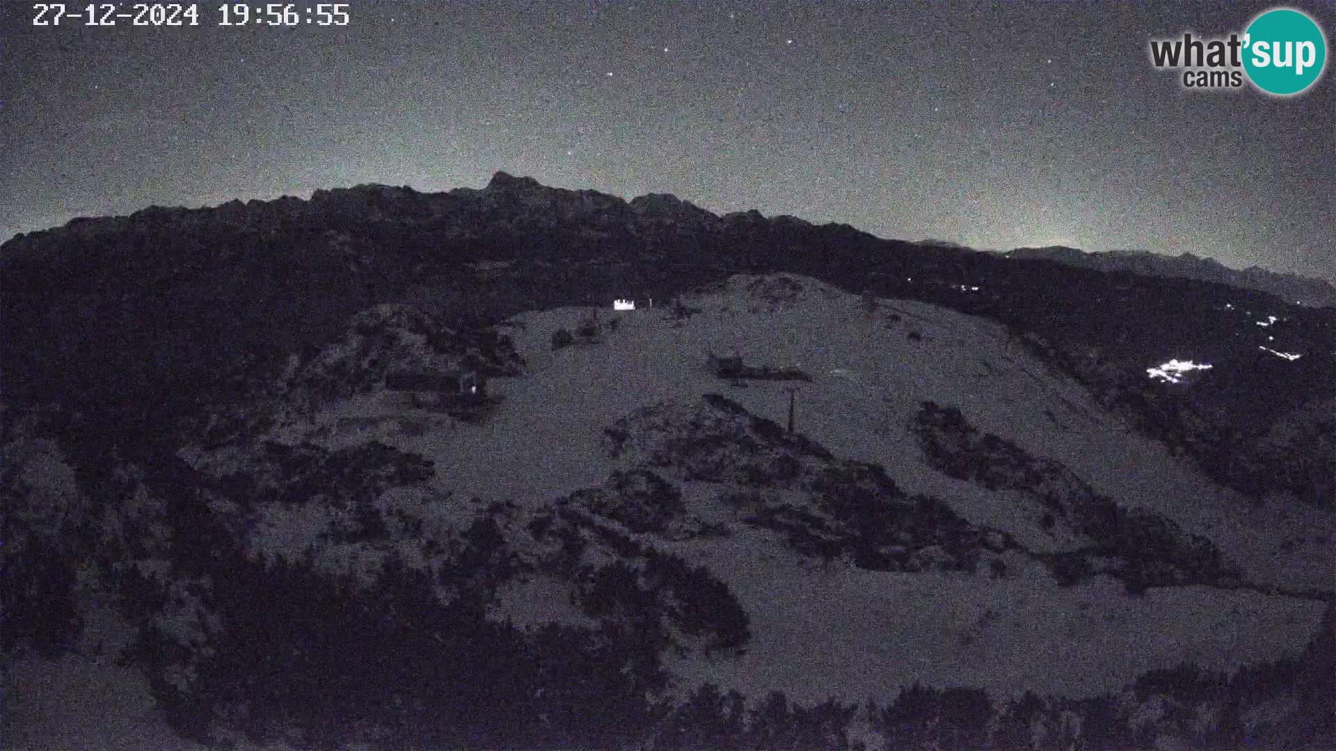 Vogel Ski Resort webcam View from Orlova Glava to Triglav