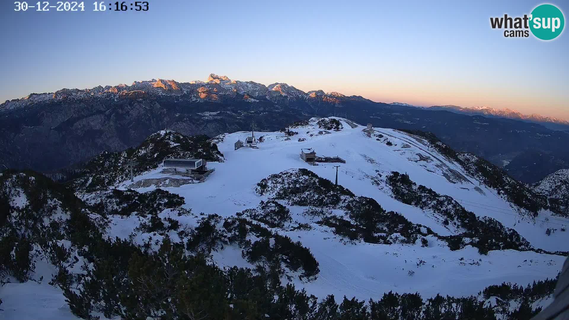 Vogel Ski Resort webcam View from Orlova Glava to Triglav