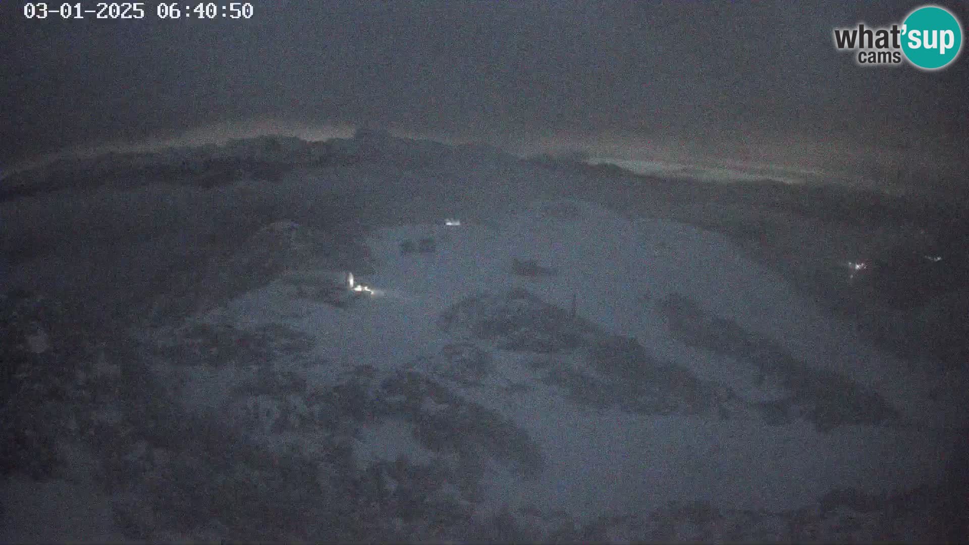 Vogel Ski Resort webcam View from Orlova Glava to Triglav