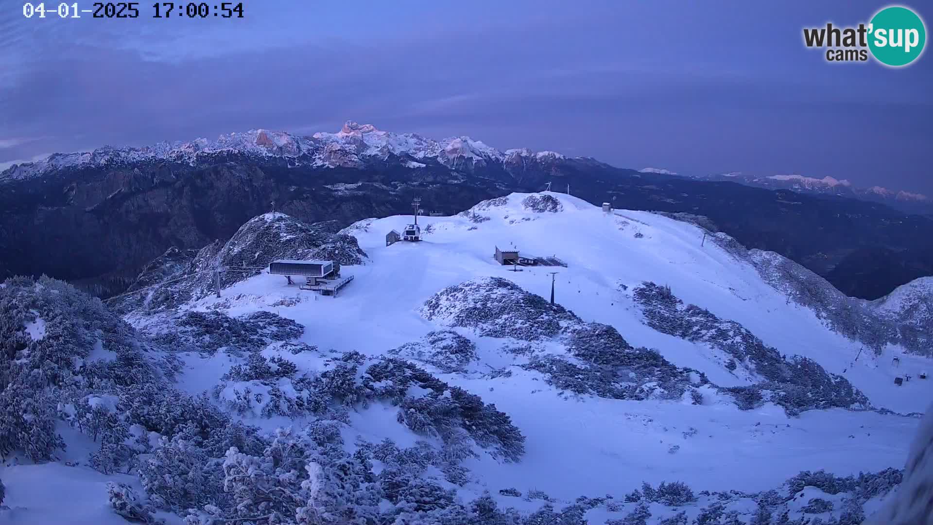 Vogel Ski Resort webcam View from Orlova Glava to Triglav