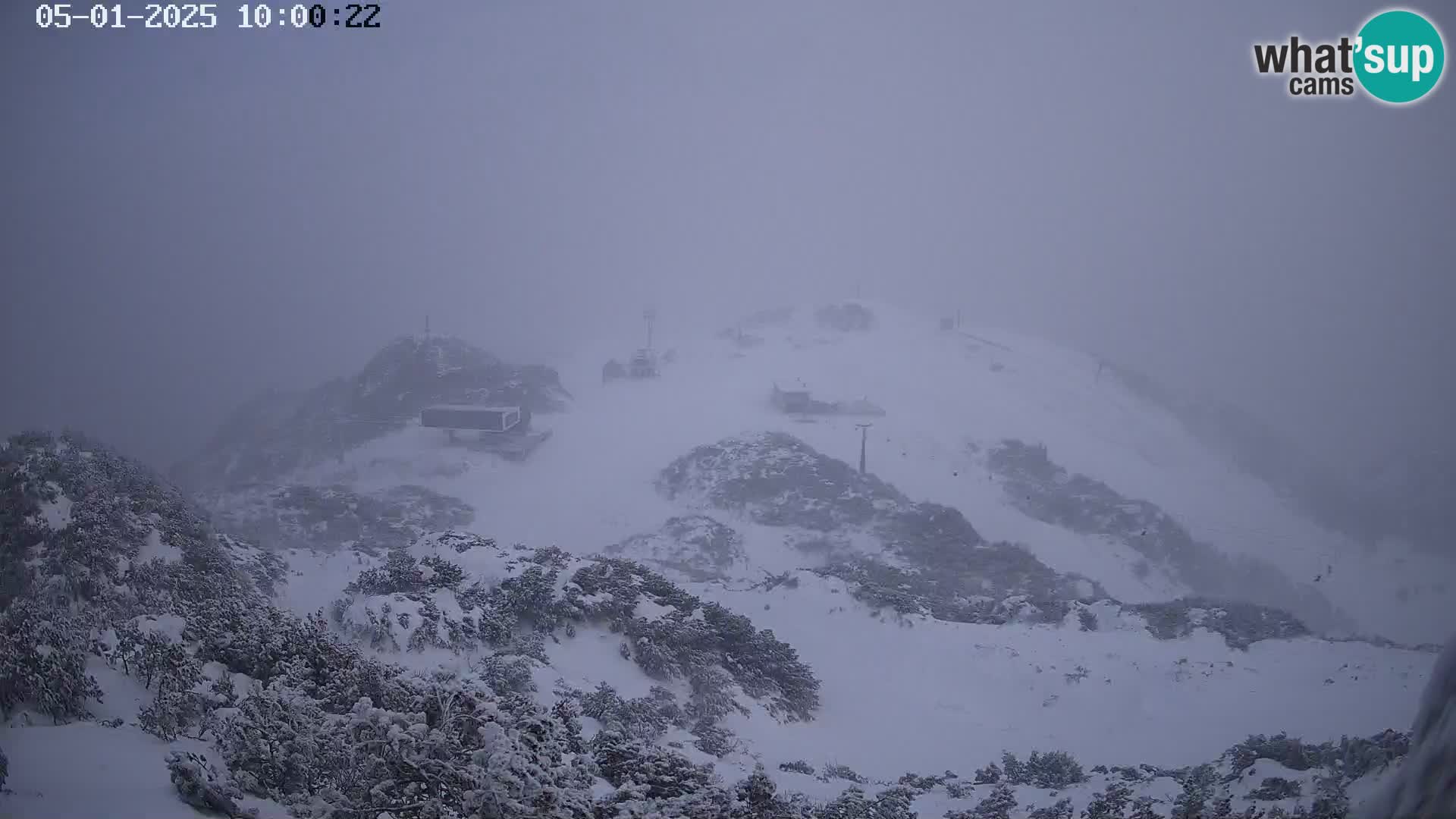 Vogel Ski Resort webcam View from Orlova Glava to Triglav