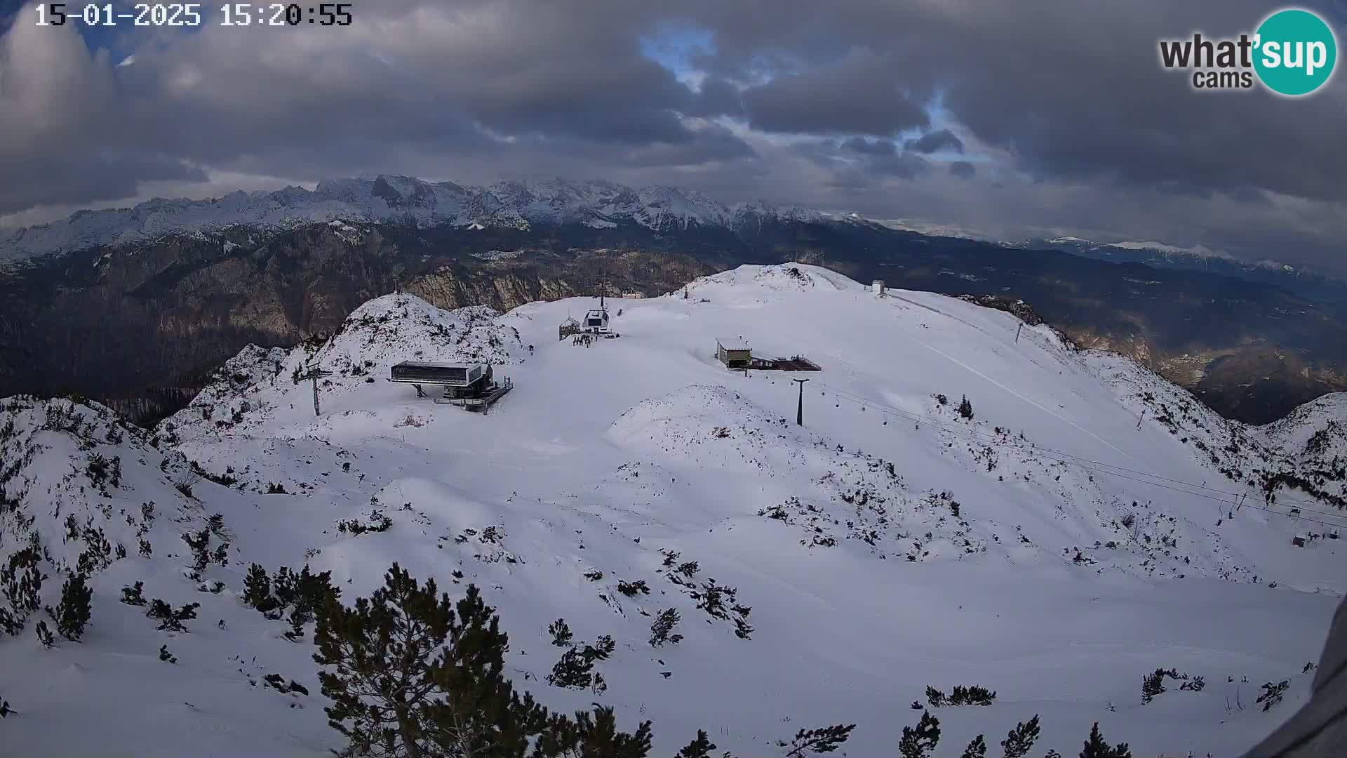 Vogel Ski Resort webcam View from Orlova Glava to Triglav