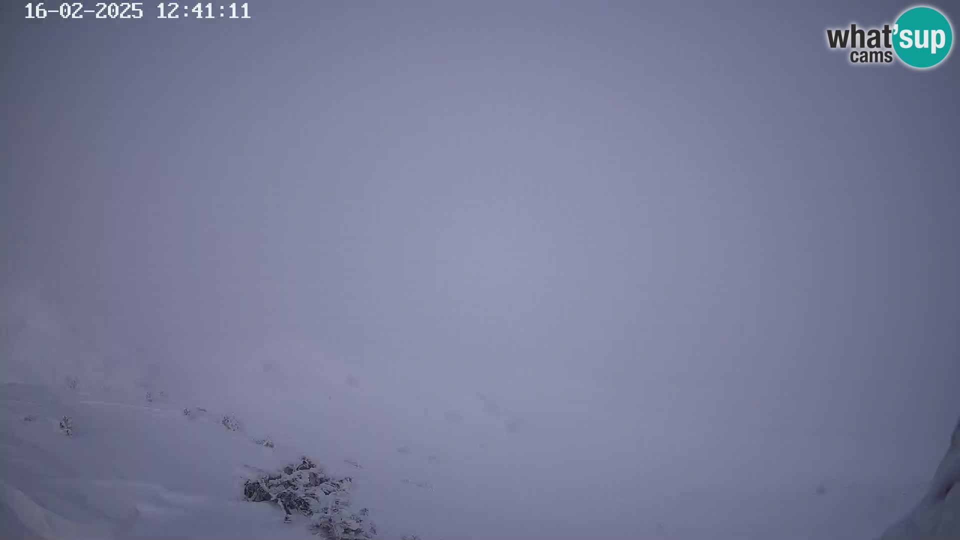 Vogel Ski Resort webcam View from Orlova Glava to Triglav